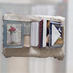 Assorted Holiday Greeting Cards Lot of 50 + box of 20 (sealed) have envelopes